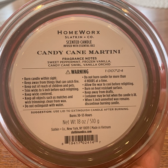 Homeworx Slatkin + Co. Candy Cane Martini Four Wick Glass Jar Candle - Picture 4 of 5